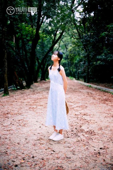 《原始社会女酋长》